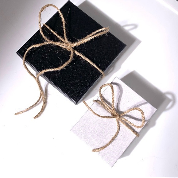 new 14K gold plated square shaped earrings - Picture 3 of 9